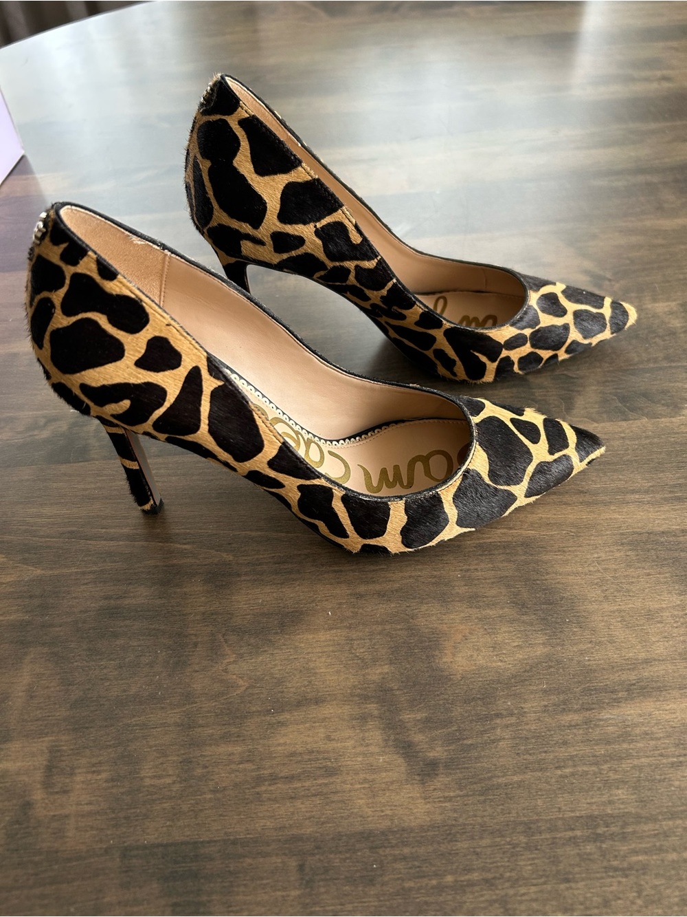🐆🐆Sam Edelman Leopard Print Pointed Toe Pumps - Dark Chocolate & Tan🐆🐆 - Picture 2 of 10